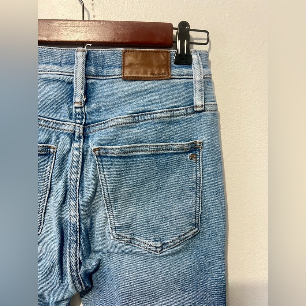 Madewell 10" High Rise Skinny Crop Jean - Size 25 - Picture 6 of 15